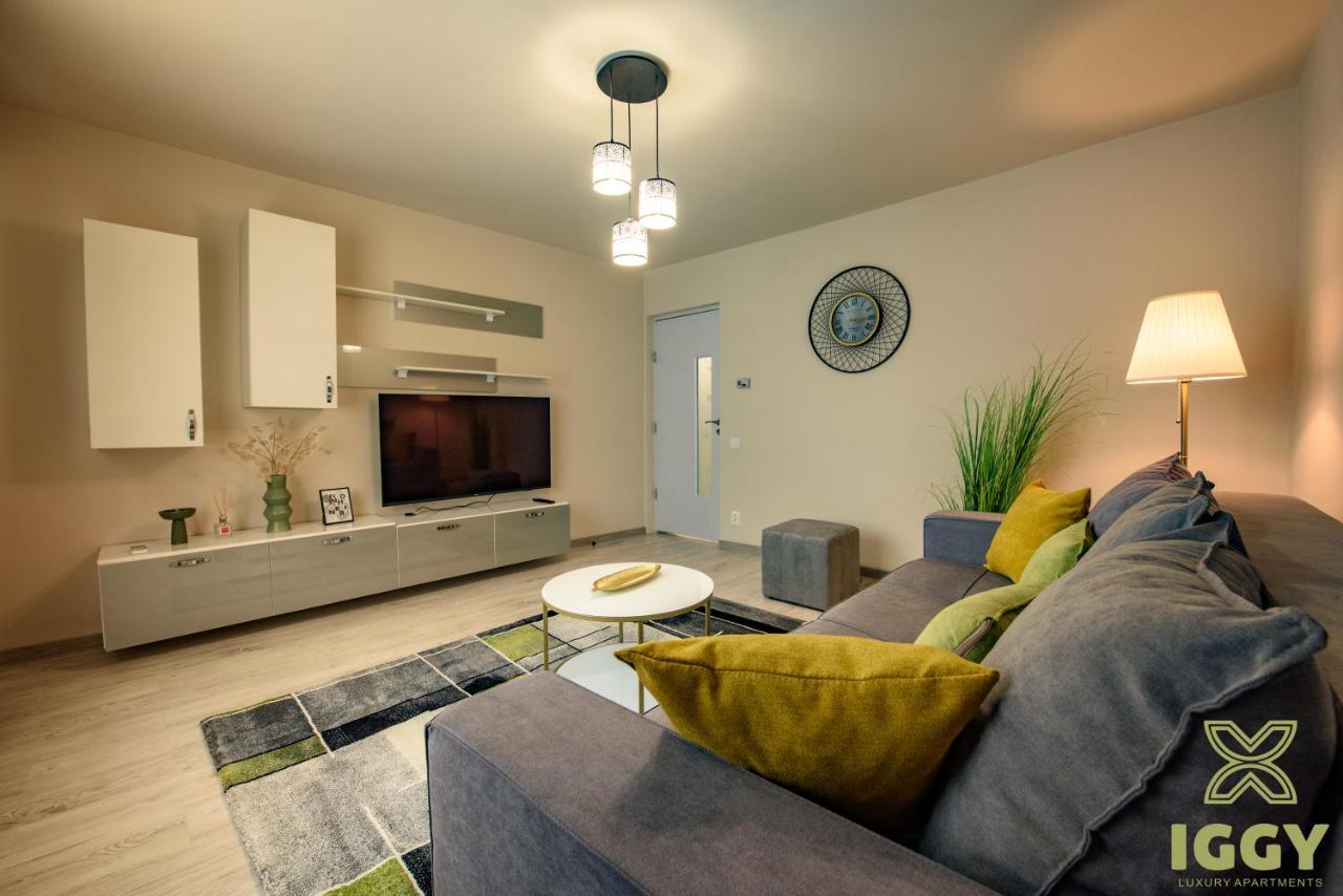 Iggy Luxury Apartment Hunedoara Exterior foto